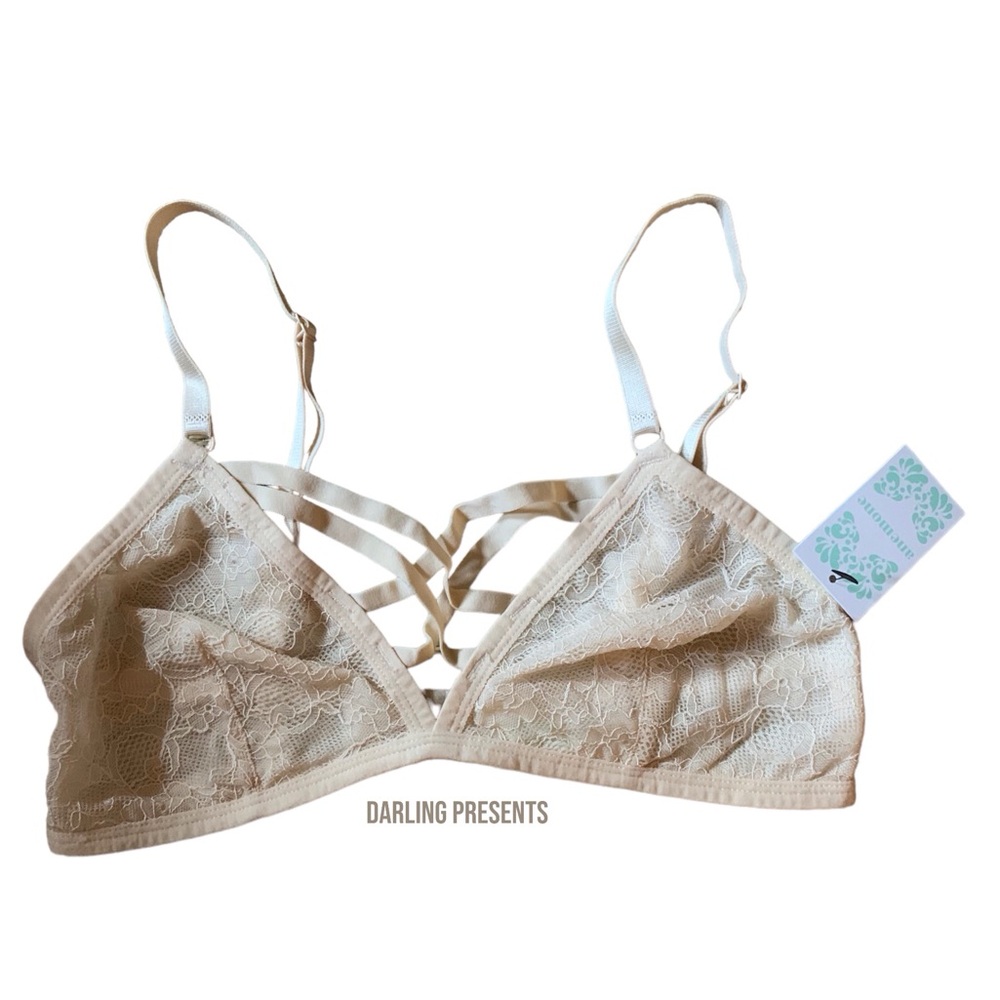 Anemone Lace Cage Front Strapy Bra Women Color Ivory Size M